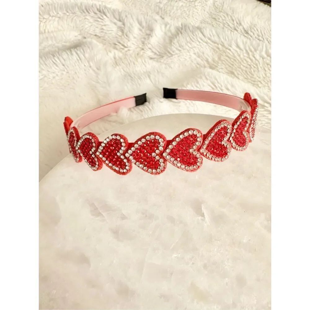 Red rhinestone Valentine‘s heart headband